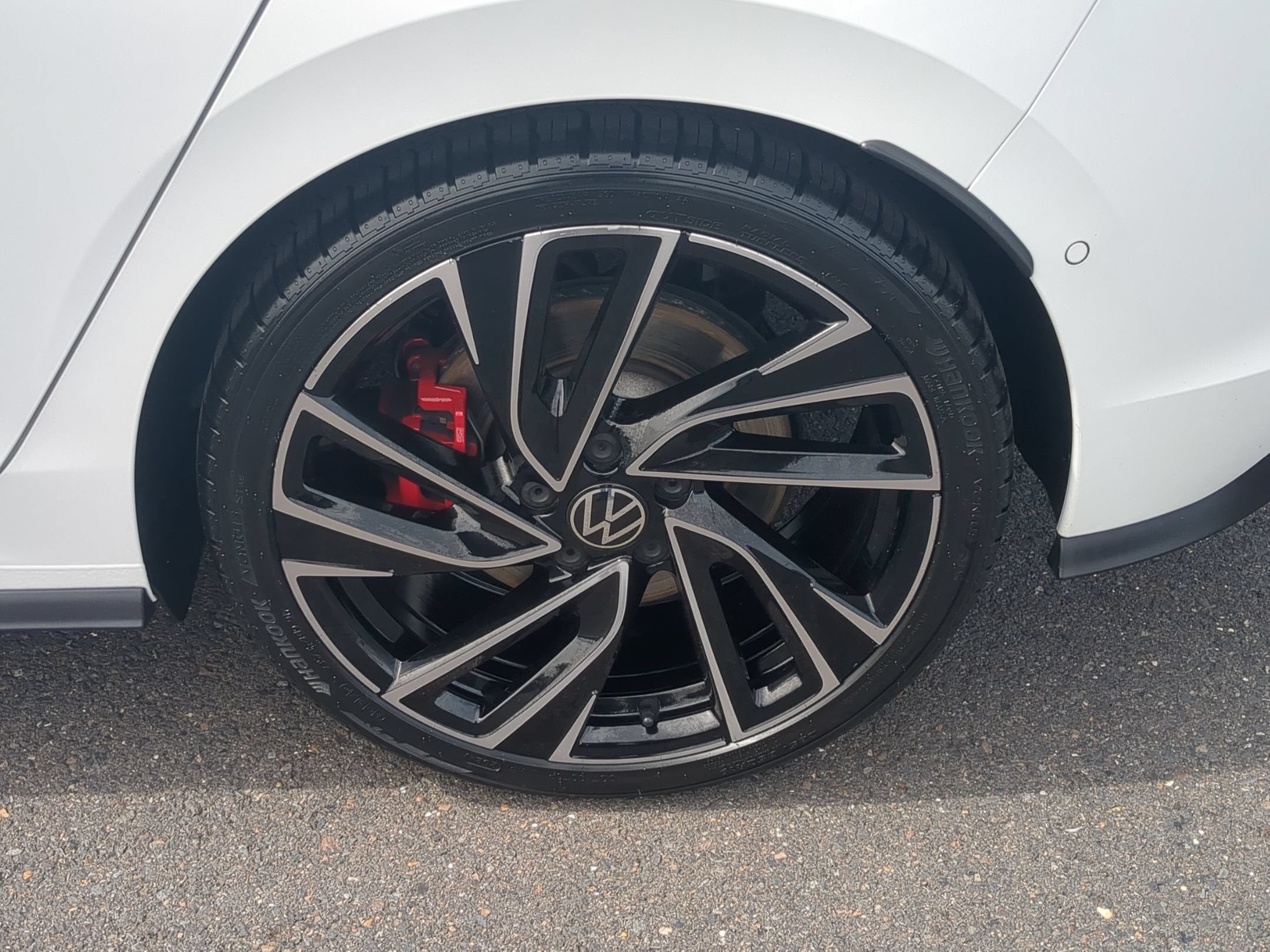 2024 Volkswagen Golf GTI 2.0T Autobahn