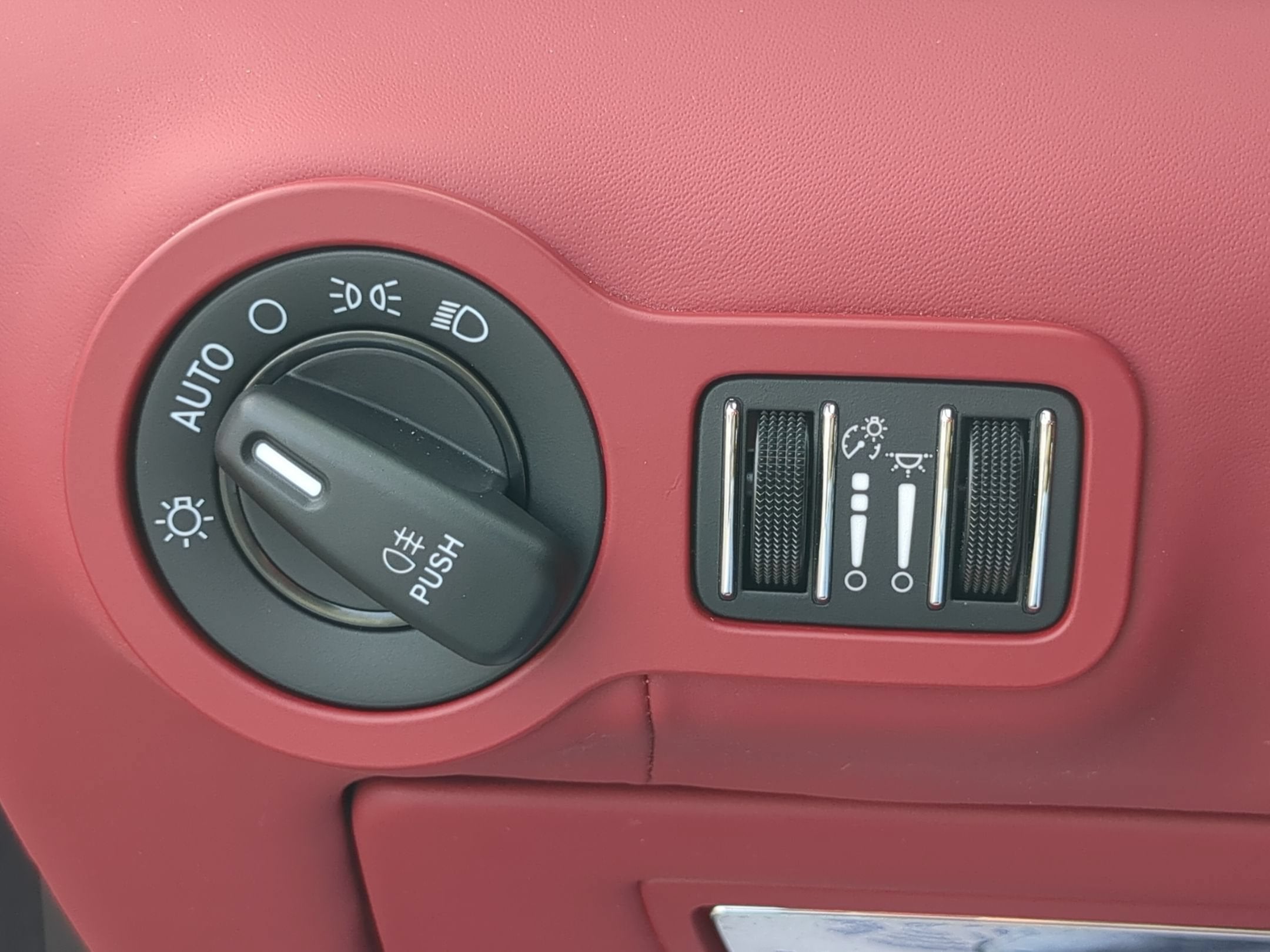 2023 Maserati Quattroporte Modena Q4