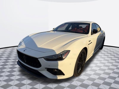 2023 Maserati Ghibli Modena Q4