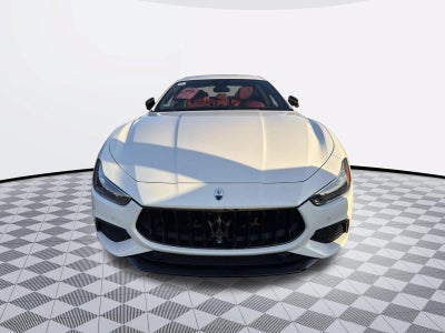2023 Maserati Ghibli Modena Q4