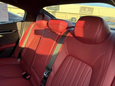 2023 Maserati Ghibli Modena Q4